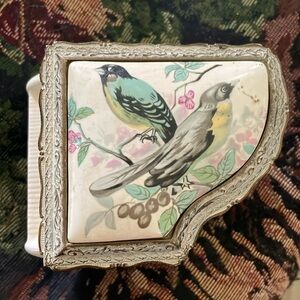 Piano Music Box M.B.K. Japan Birds & Berries! Beautiful Condition!